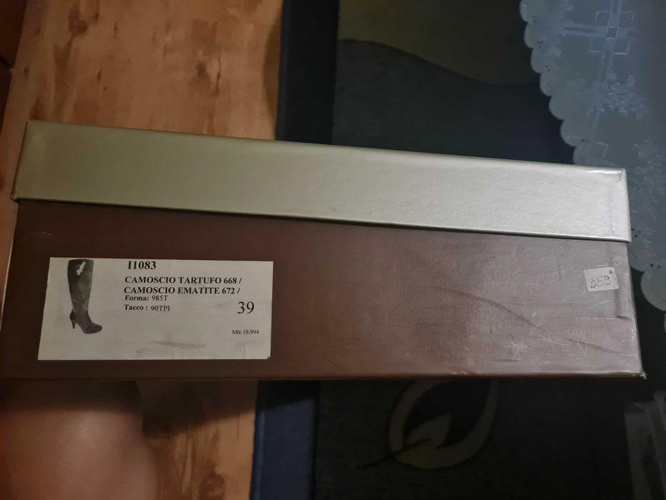 Италиански ботуши от естествен велур