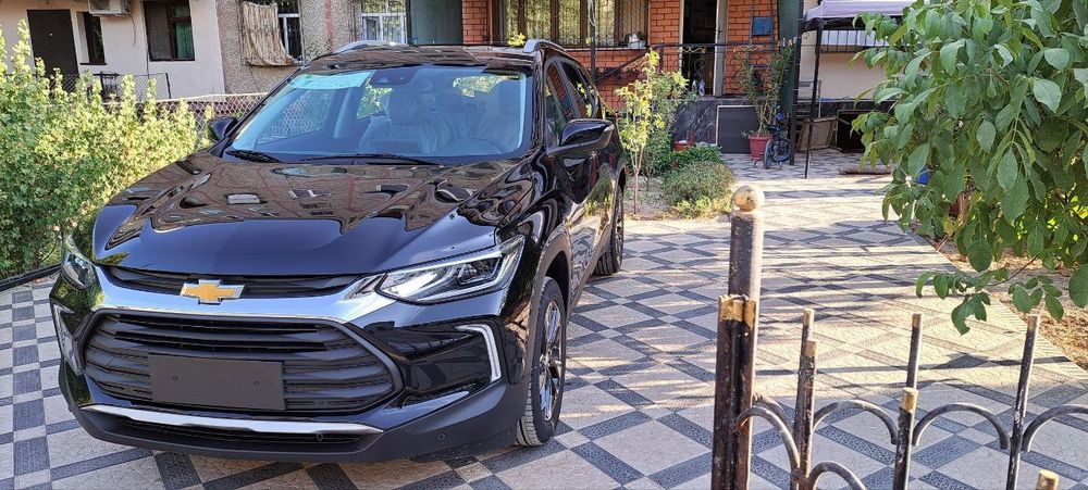 Sro'chna prodayotsya svoya 3-komnatnaya kvartira LUX