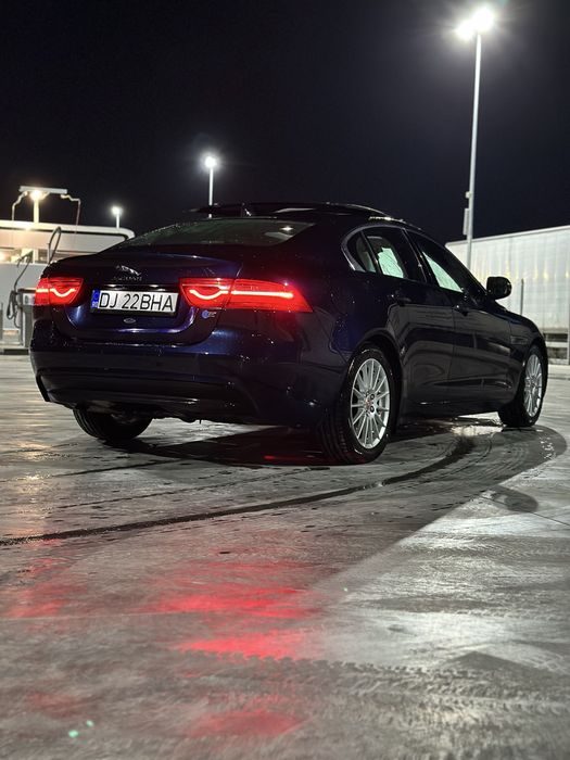 Jaguar xe