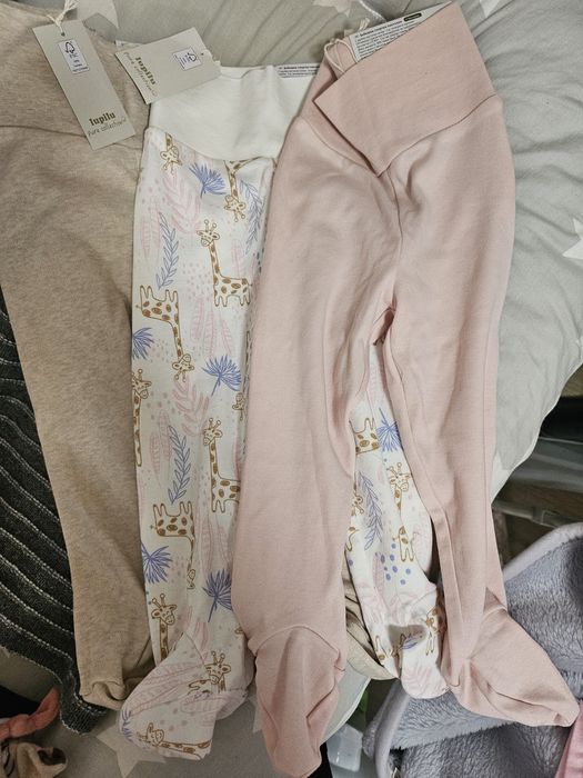 Бебешки дрешки за момиче