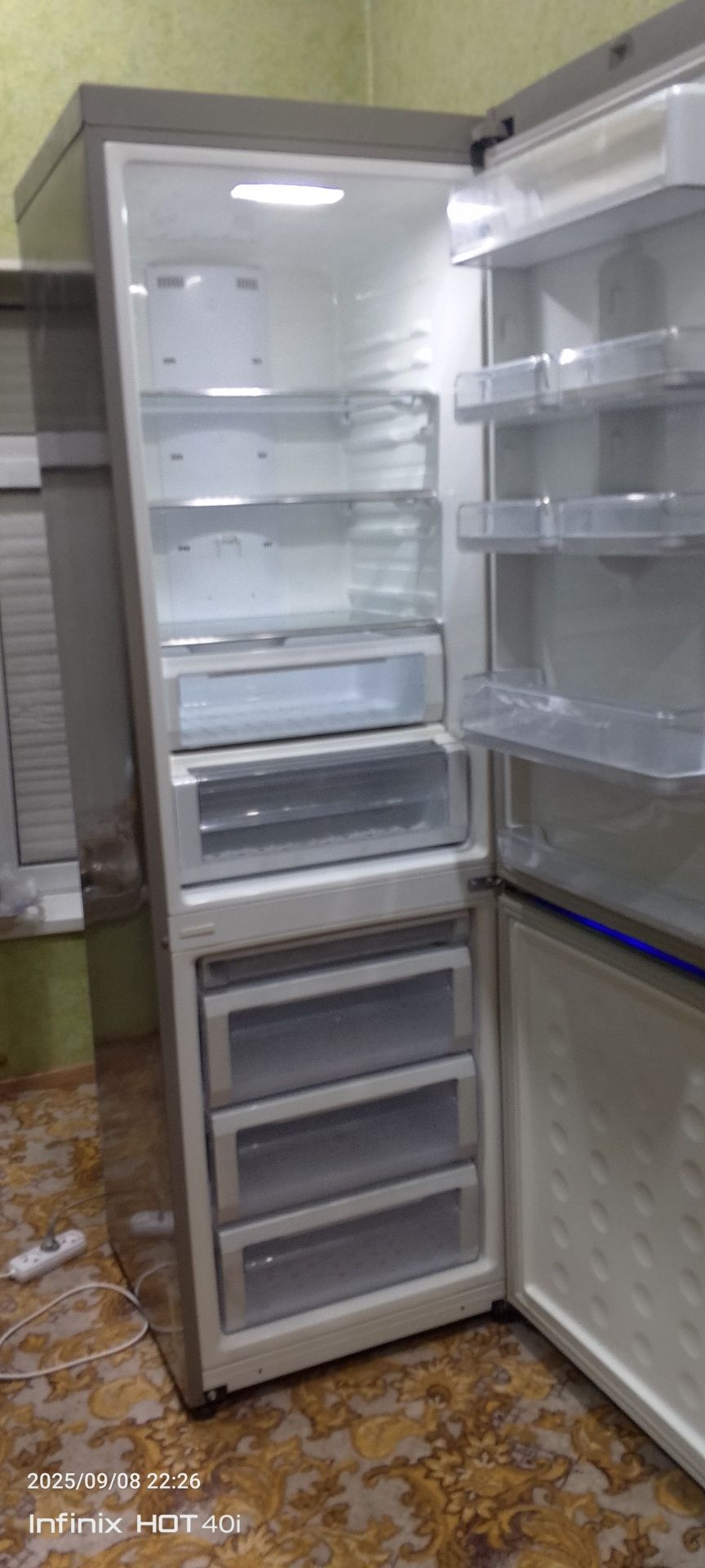 Продается холодильник в хорошем состоянии