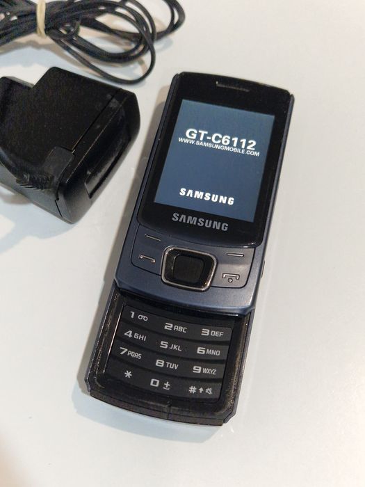 Telefon Samsung GT-C6112 dual sim cu 2 procesoare