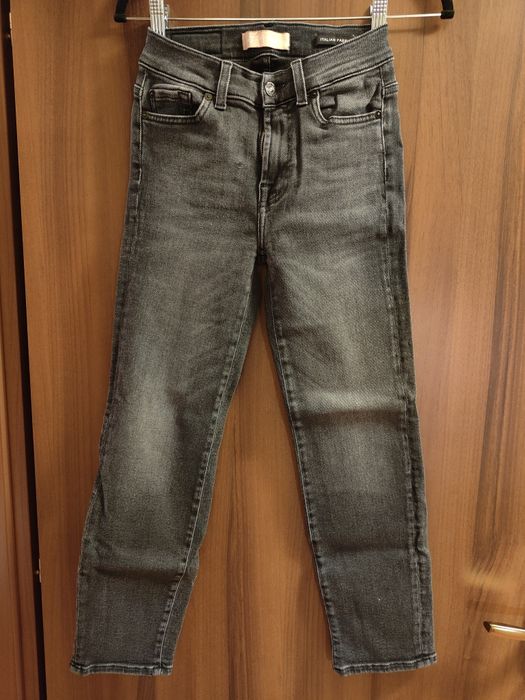 Blugi  dama 7 for all Mankind purtati o singura data