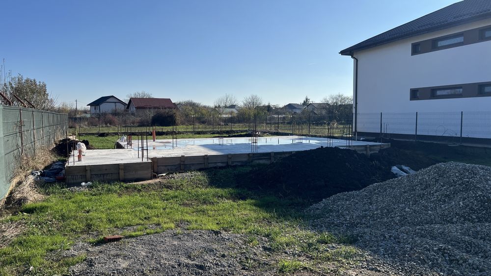 Teren Saftica - Dumbraveni cu fundatie si autorizatie de constructie