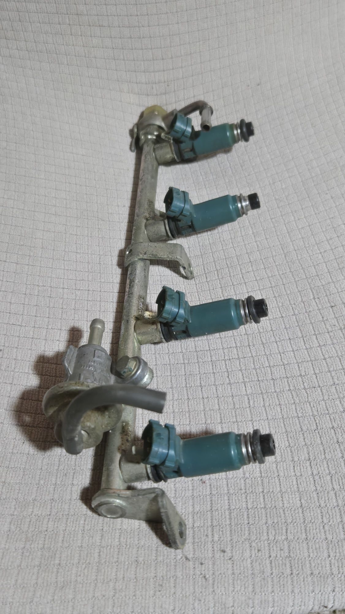 Injectoare cu regulator de presiu Honda cbr 954 din 2003