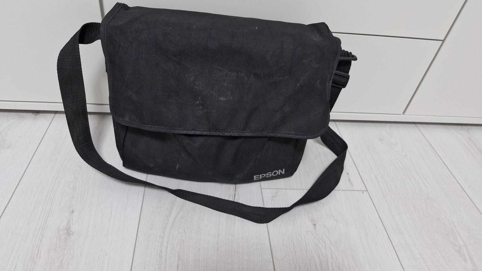 Video proiector H552 B