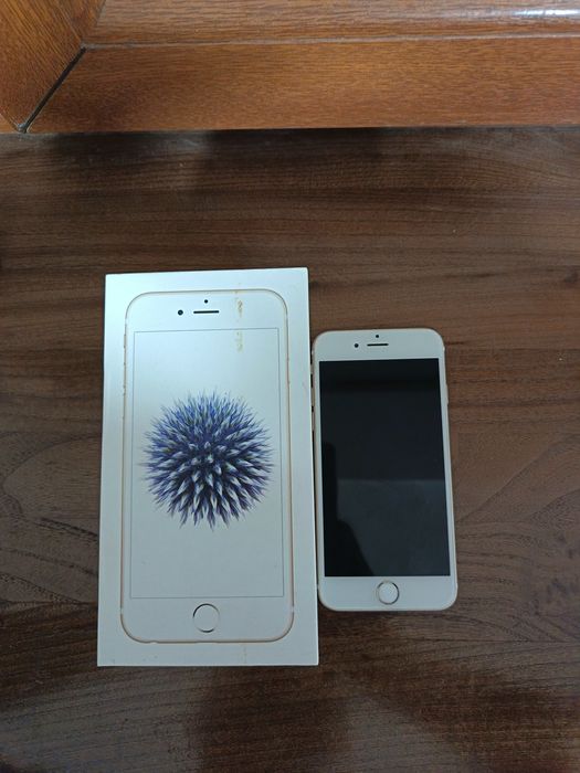 iPhone 6 золотистой