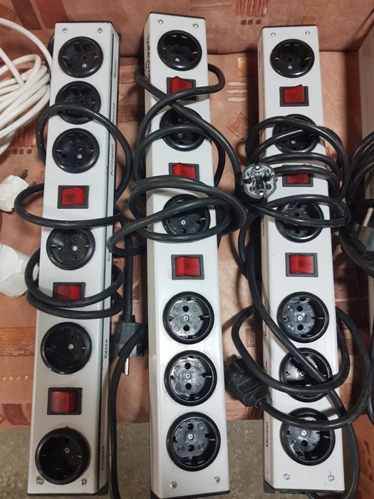 Разклонители и удължители