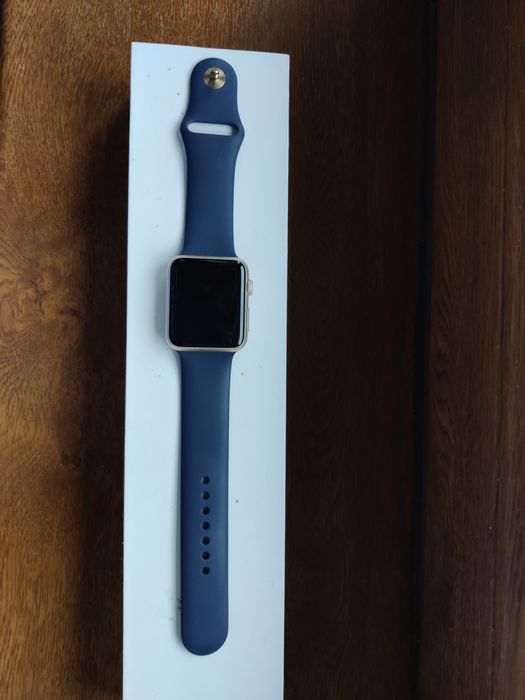 I Watch 42 mm gold