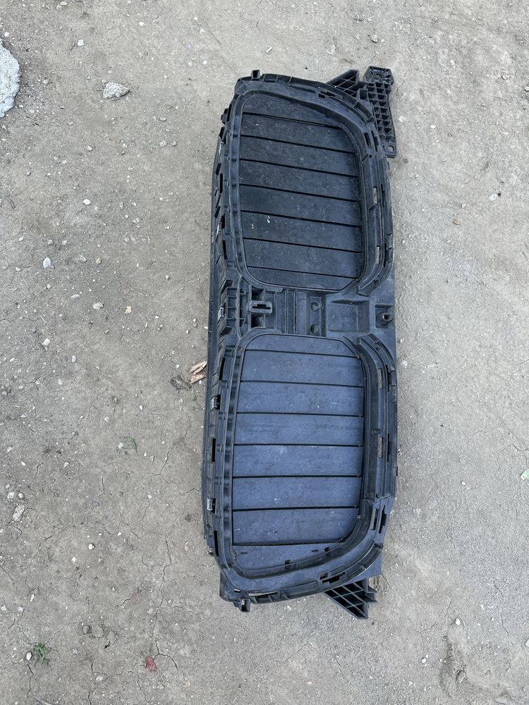 Grilă aer hotă bmw x3.x4.cod:5a1da48-07.