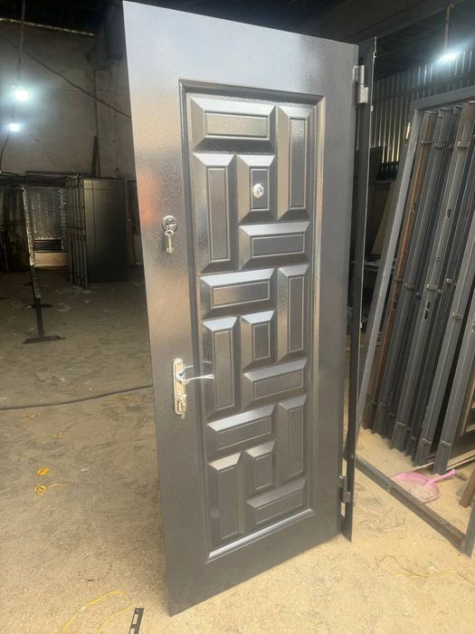 Temir eshiklar olami