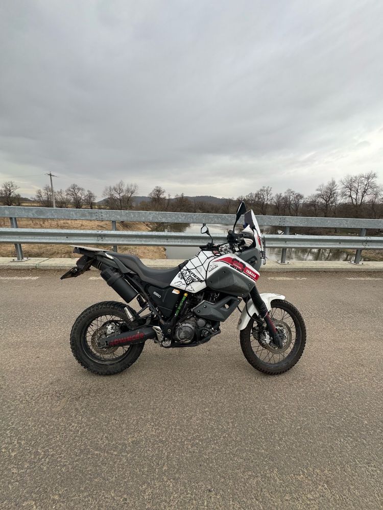 Vând Yamaha Tenere 660