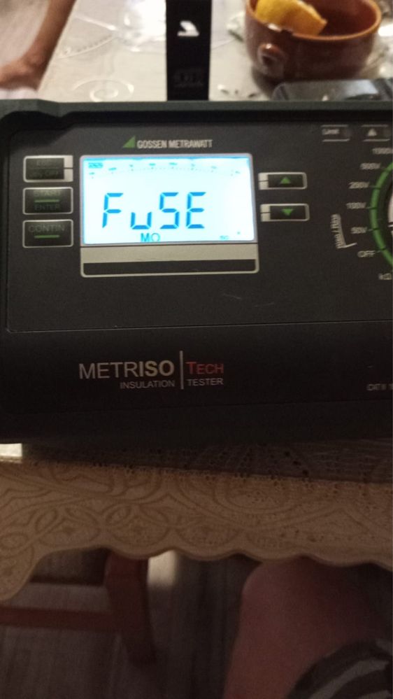 Tester izolatie aparat masura impamantare profesional Metriso Tech