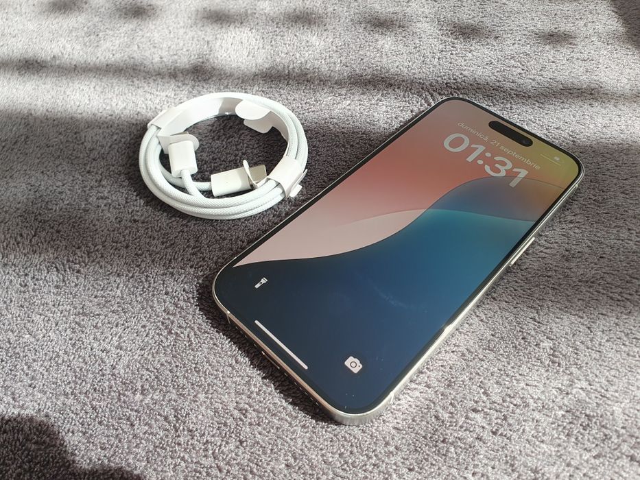 15 Pro 128 Gb Stare Foarte Buna Alb