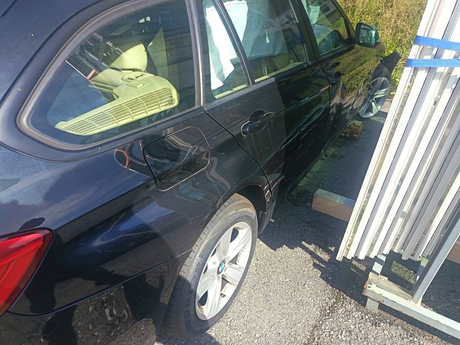 Vand BMW accidentat