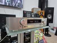 Marantz NR 1504 receiver top