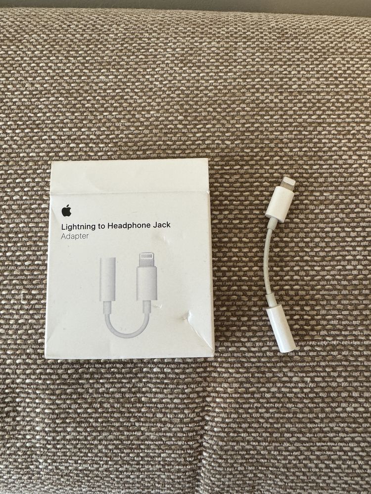 Adaptor Iphone lightning la jack 3,5 mm