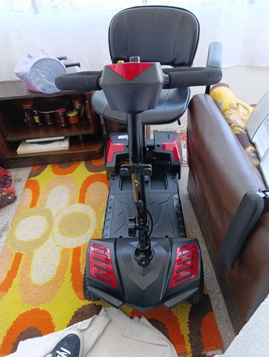 Vând scuter electric