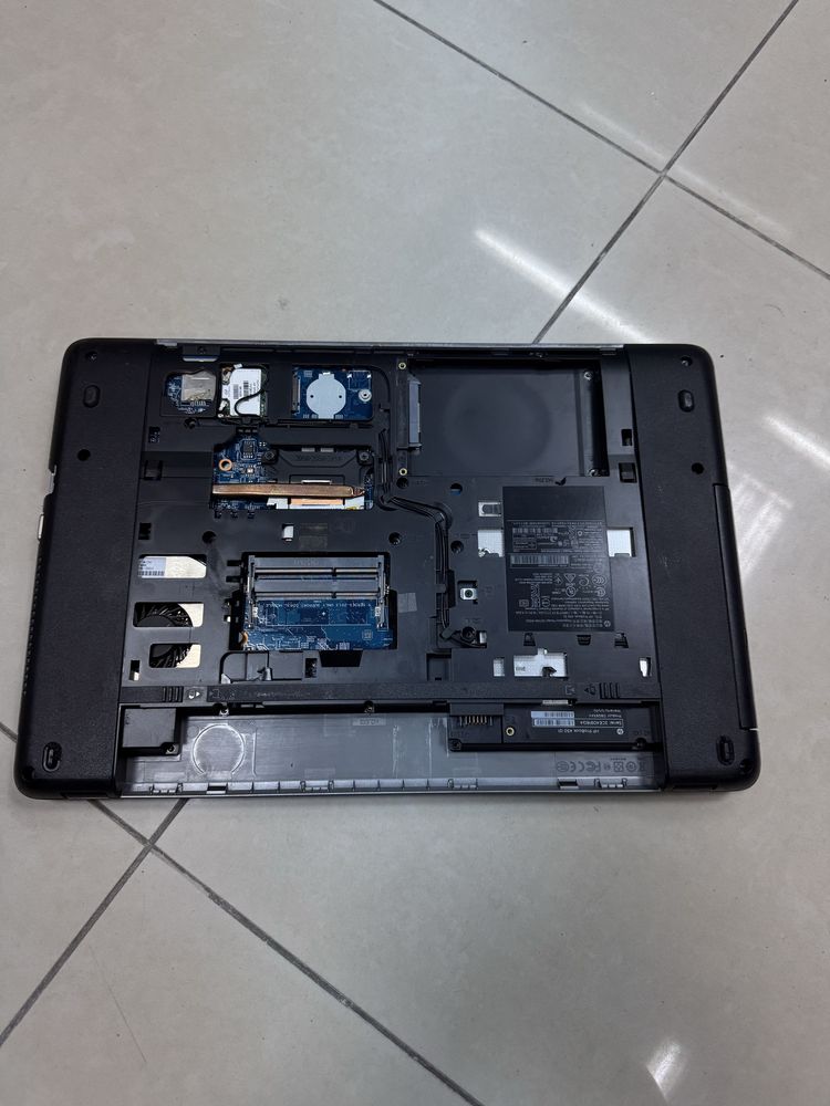 Laptop HP ProBook 450 G1 I7 за части или реставрация