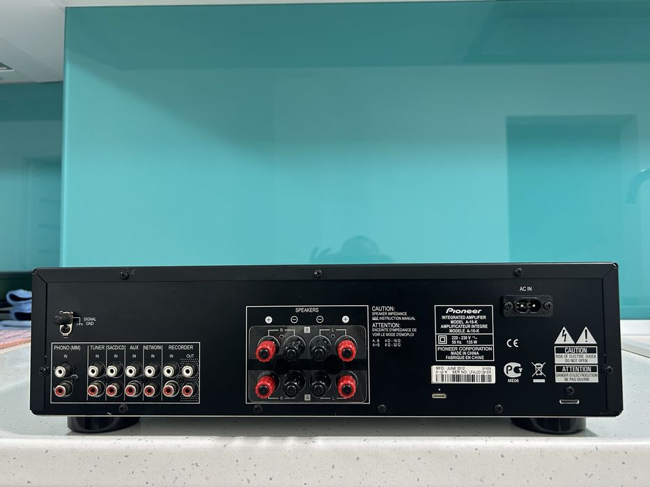 Pioneer A10-K amplificator si 3 sateliti tannoy sfx