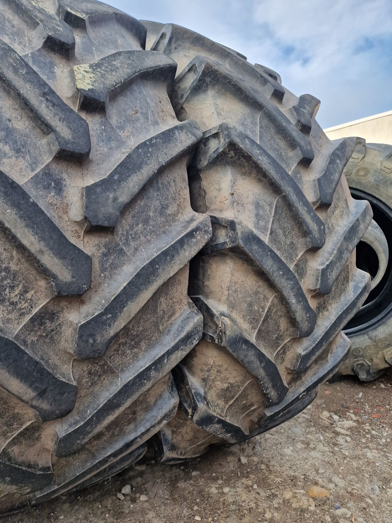 Anvelope TRACTOR 600/65R34 marca Trelleborg