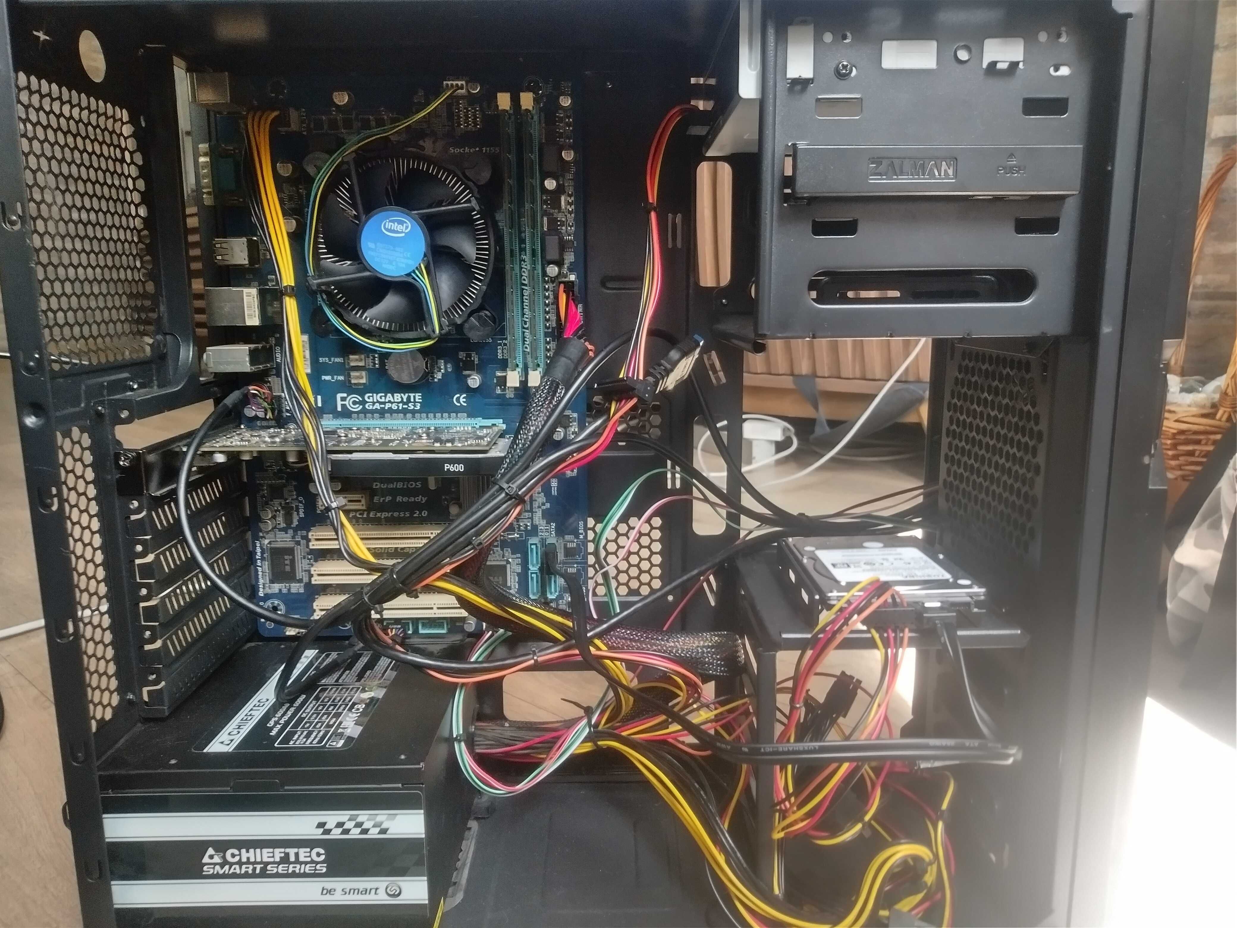 Настолен Компютър Intel i5 4x3,00GHZ | 16GB RAM | 2GB Nvidia