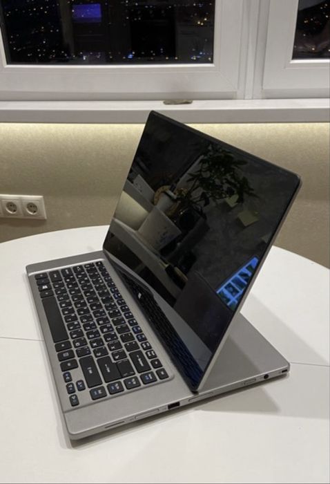 Продам ноутбук Aсer Aspire R7