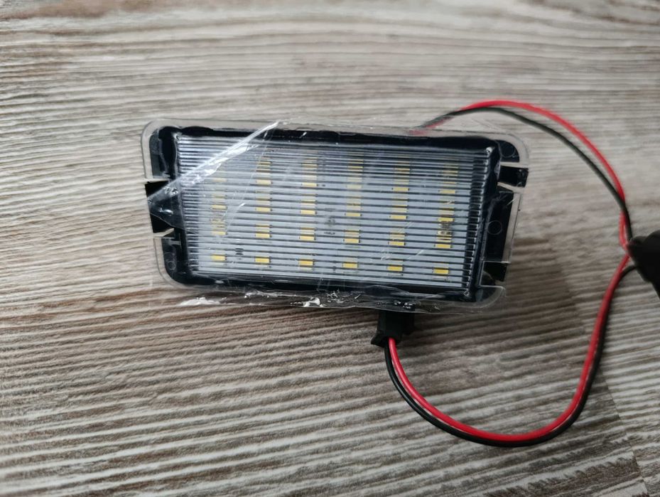 Лед Плафон за заден номер