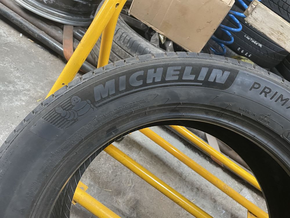 235/55/18 MICHELIN 2-бр
