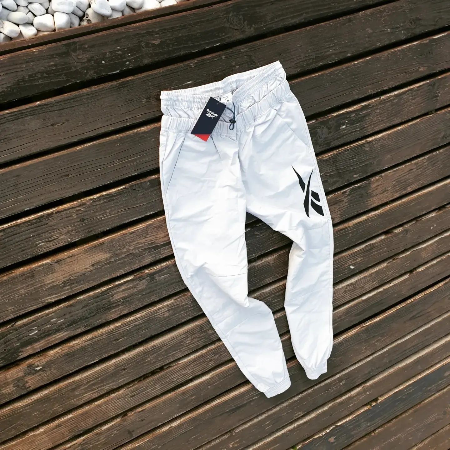 Уникално дамско долнище Reebok размер XL висока талия бял цвят спорт