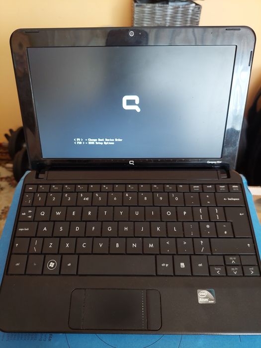 Laptop HP Compaq Mini, de colecție cu SSD și RAM noi!
