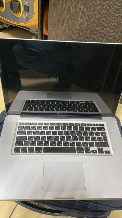 Apple MacBook Pro на запчасти