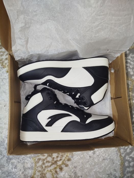 Orginal ANTA krasovka