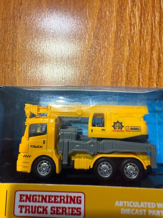 Две метални колички от САЩ