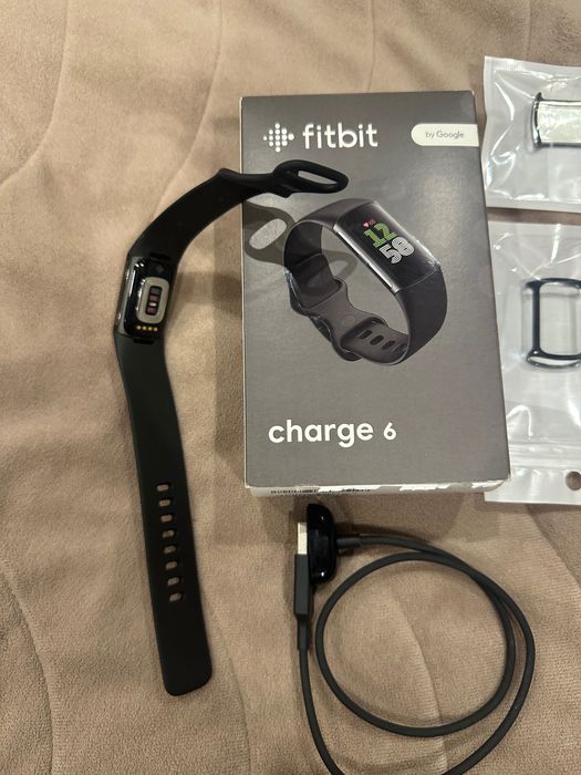 FitBit Charge 6 професионален фитнес тракер