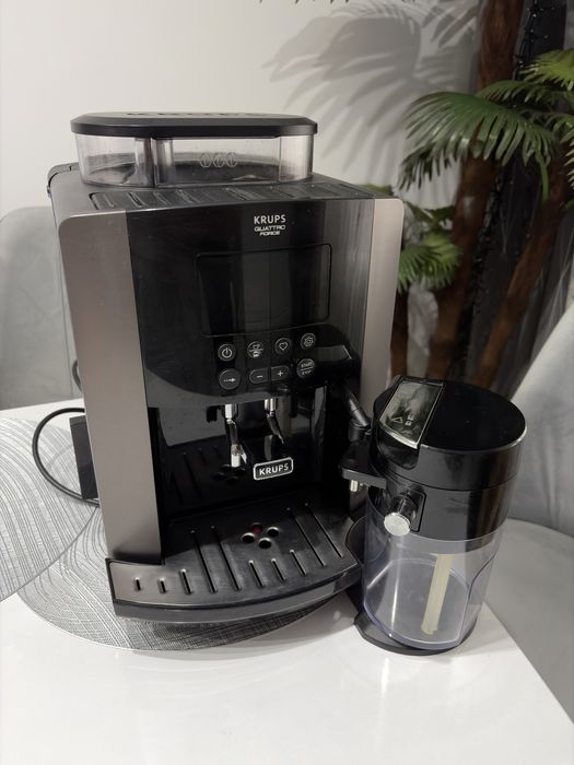 Espressor automat KRUPS Arabica Latte EA819E10, 1.7l, 1450W, 15 bar
