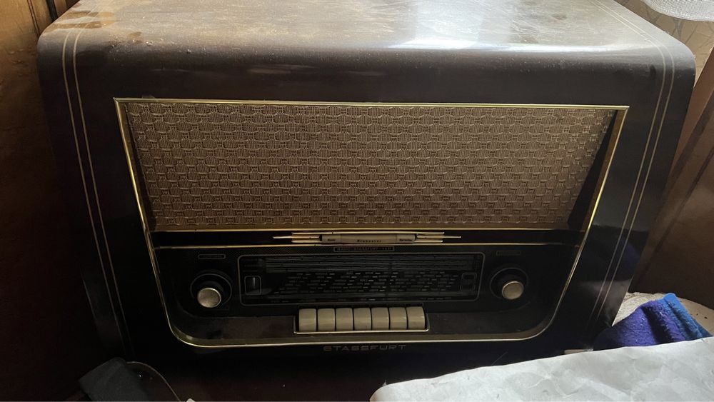 Radio pe lampi Stassfurt impecabil - vintage - retro - clasic