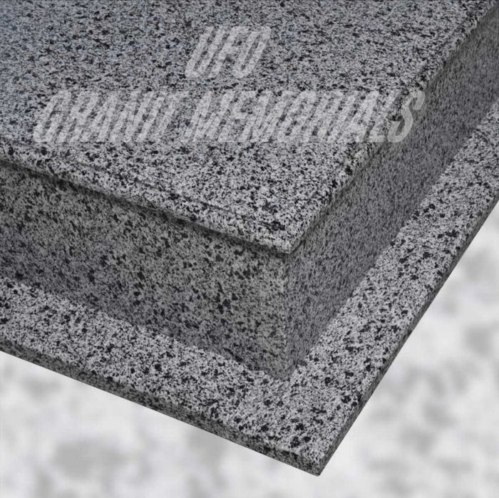 Monumente Funerare Granit