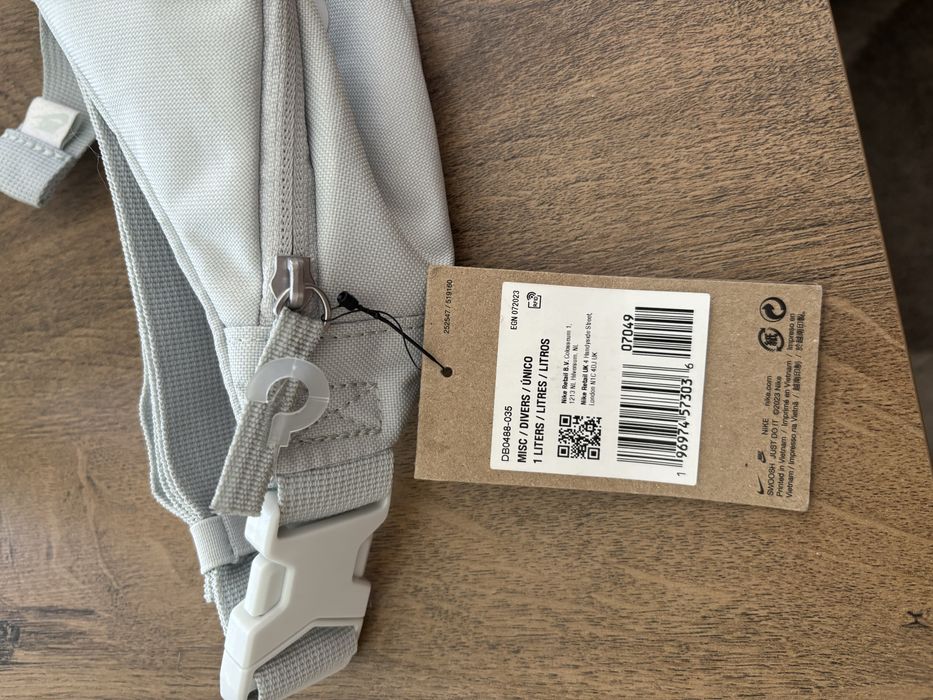 Чисто Нова Чанта за кръст nike heritage