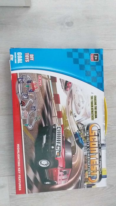 Образователни  игри, писти в кутия и др. -25лв.