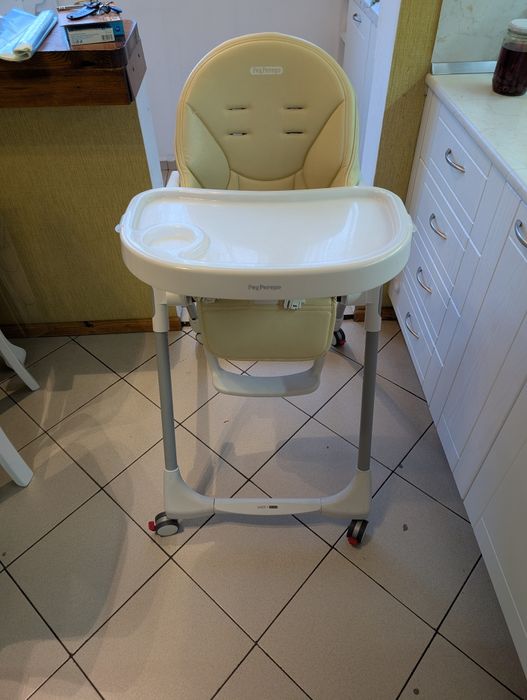 2 в 1 детски стол за хранене-шезлонг Peg Perego