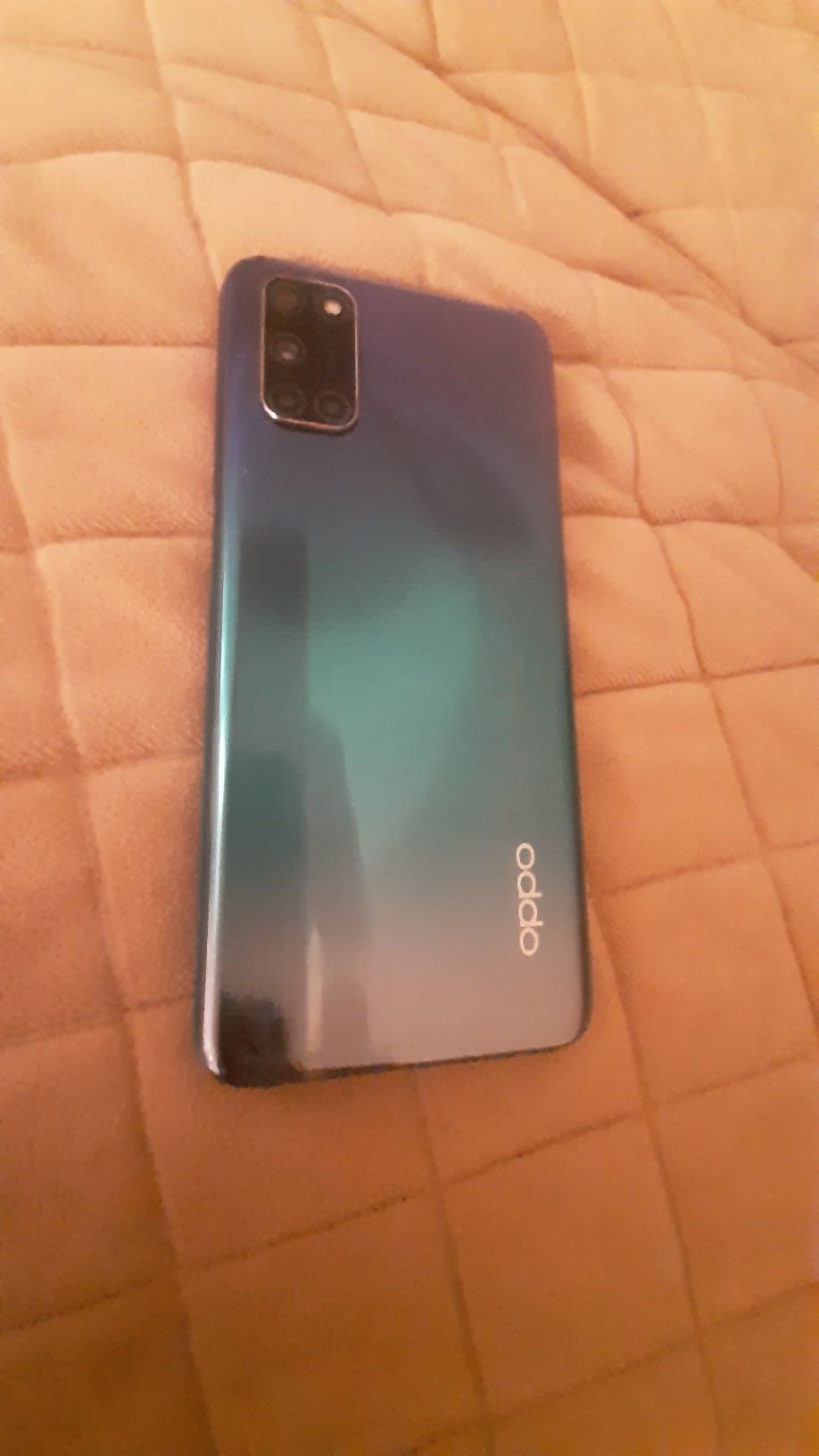 Oppo A72                 б