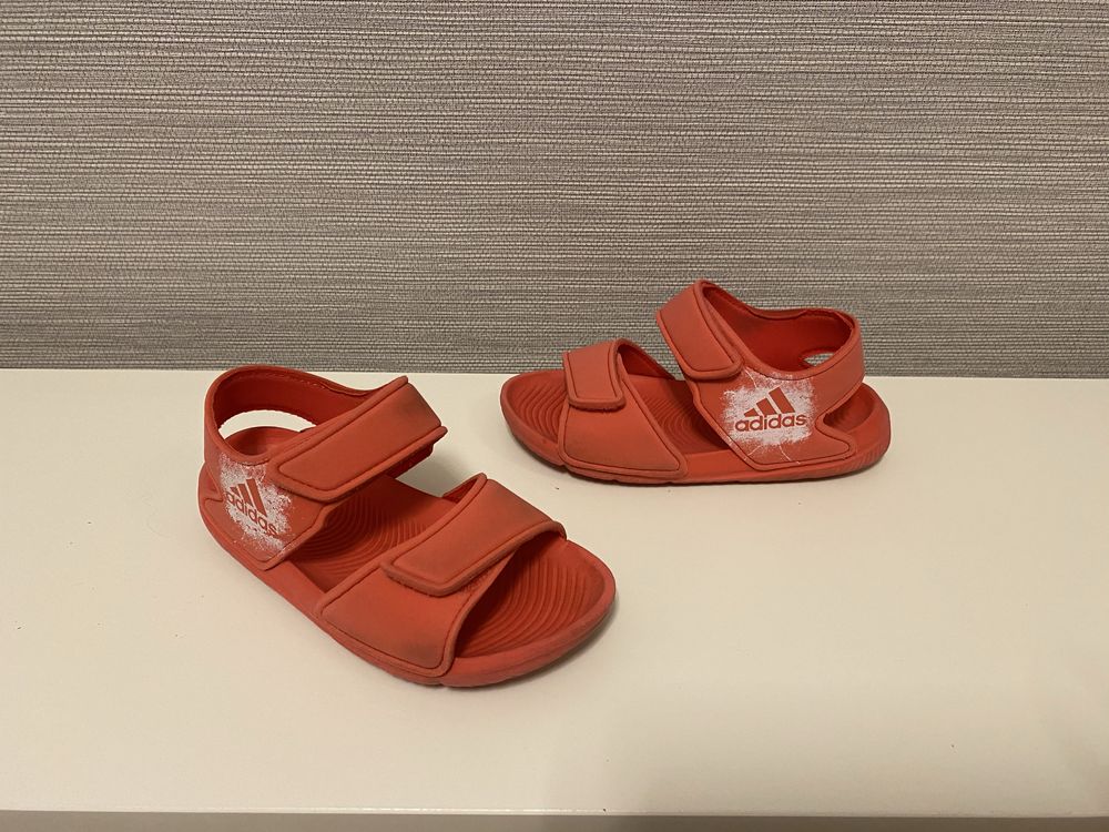 Сандалки ADIDAS н.28