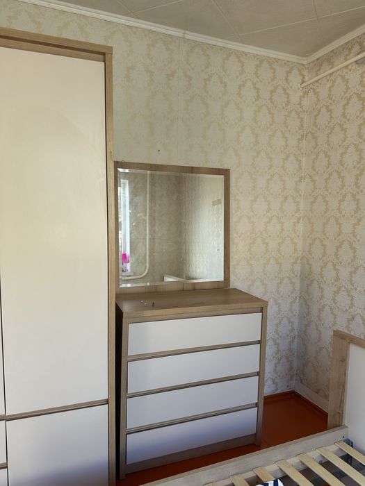 Продается Спальный гарнитур