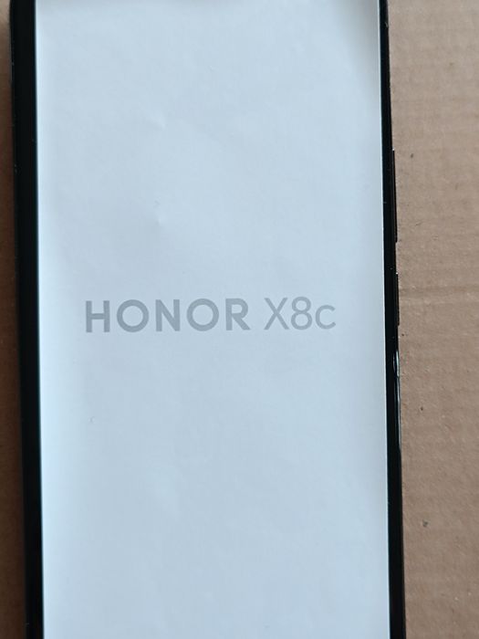 HONOR X8c  8/256  черен нов 3г гаранция