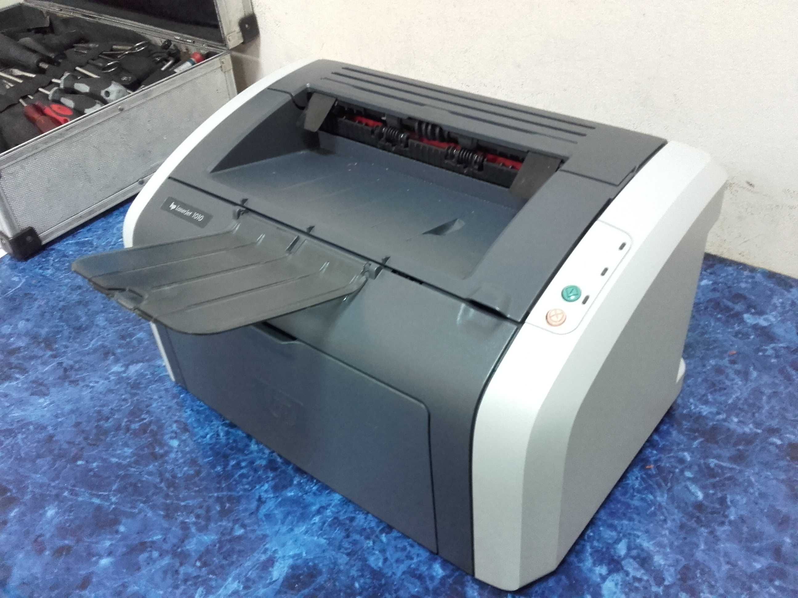 Отличен!!! Лазерен принтер HP LaserJet 1010