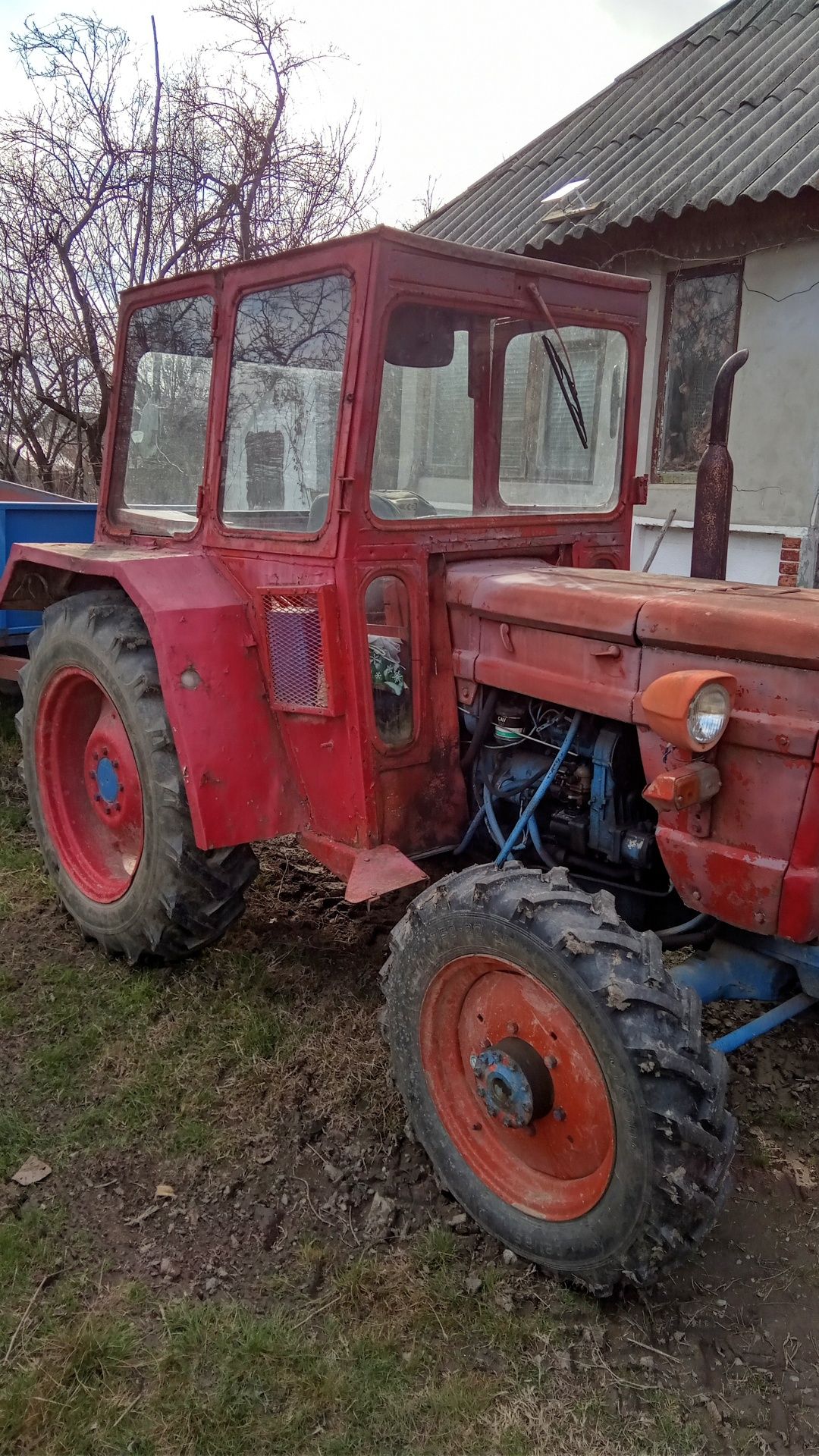 Tractor UTB 445 DT  cu servodirectie