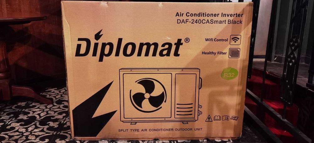 Климатик Инверторен DIPLOMAT DAF-240CASmart Black