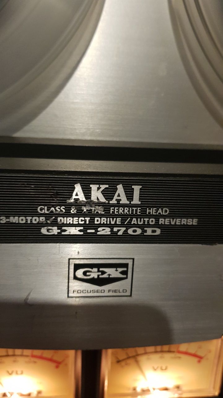 Magnetofon Akai GX 270 D autorevers.