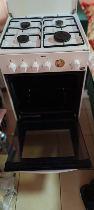 Aragaz Zanussi  că nou
